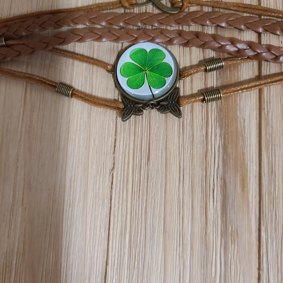 🍀🍀NEW🍀🍀SO PRETTY!! SHAMROCK Leather Bracelet 🍀🍀 - Picture 11 of 13